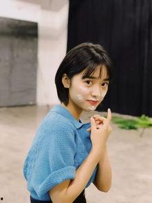 女主娛樂(lè)圈吃瓜系統(tǒng)文,女主吃瓜系統(tǒng)，解鎖明星秘密之旅