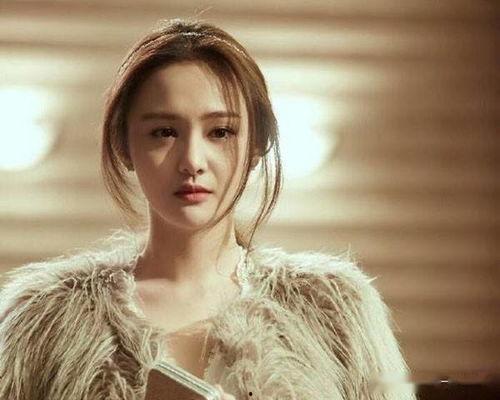 娛樂圈吃瓜小學妹,揭秘娛樂圈背后的那些事兒