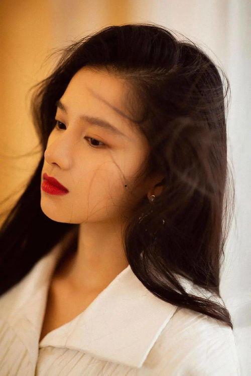 娛樂吃瓜張婧儀視頻大全,笑料百出，精彩紛呈