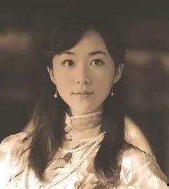 娛樂圈十大明星吃瓜,揭秘明星背后的故事與爭議