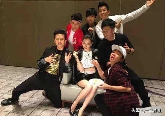 最近娛樂(lè)圈吃瓜爆料,明星戀情、丑聞大揭秘！