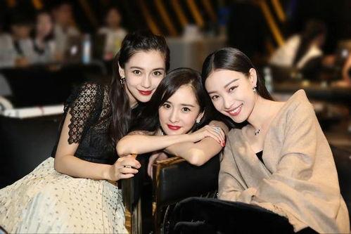 閨蜜進(jìn)娛樂圈吃瓜,揭秘明星幕后吃瓜故事